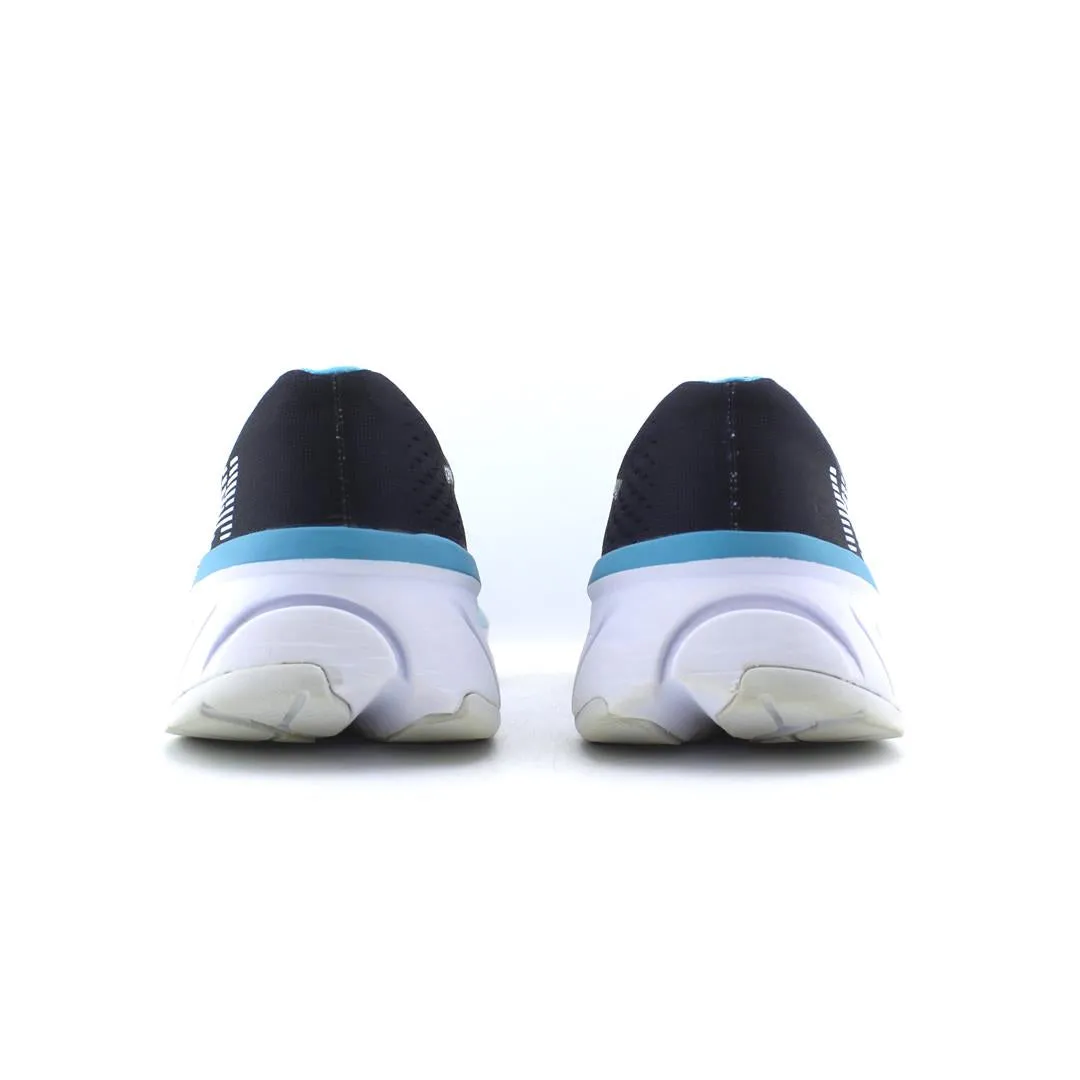 HOKA ONE ONE CAVU