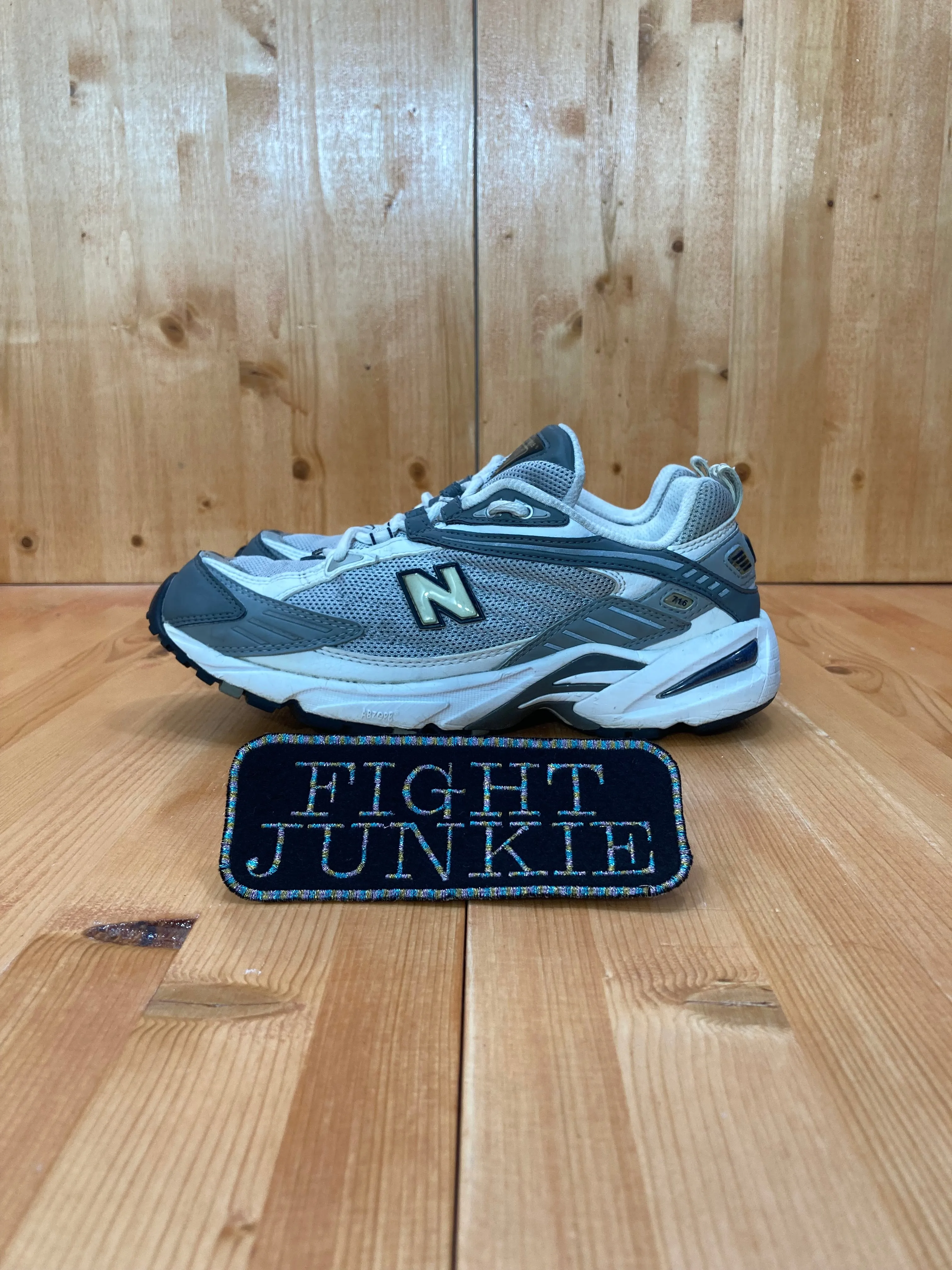 NEW BALANCE 716 Men Size 8D Cross Training Running Shoes Sneakers Silver & Gray M716WN