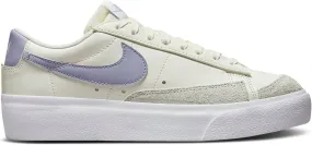 NIKE Women's Flex Supreme TR 5 Cross Training Shoe