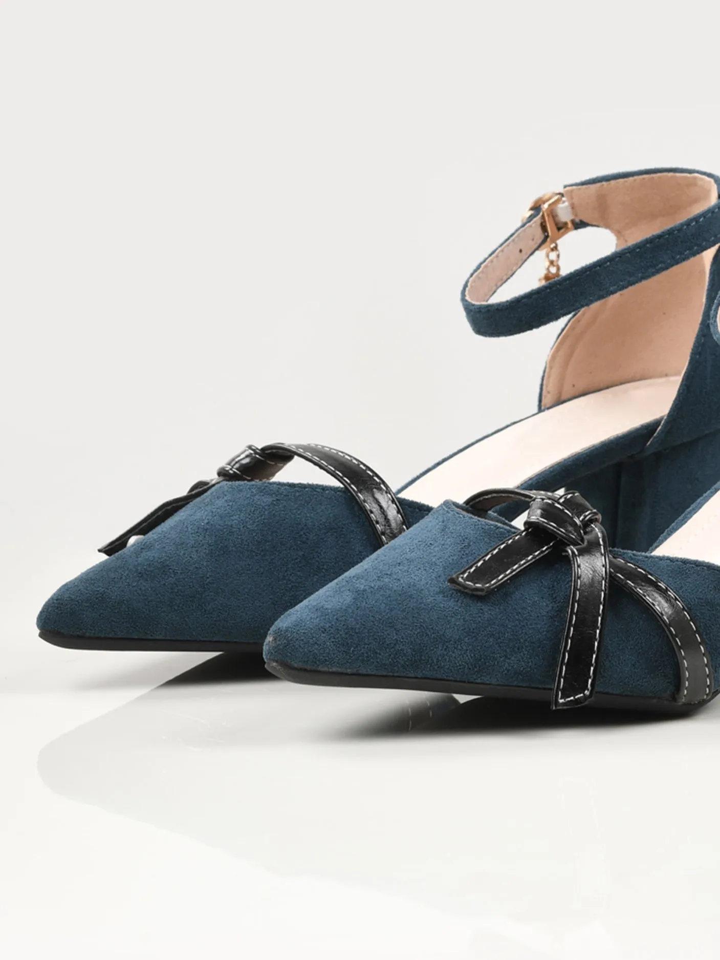 Pointed Block Heels - Ferozi