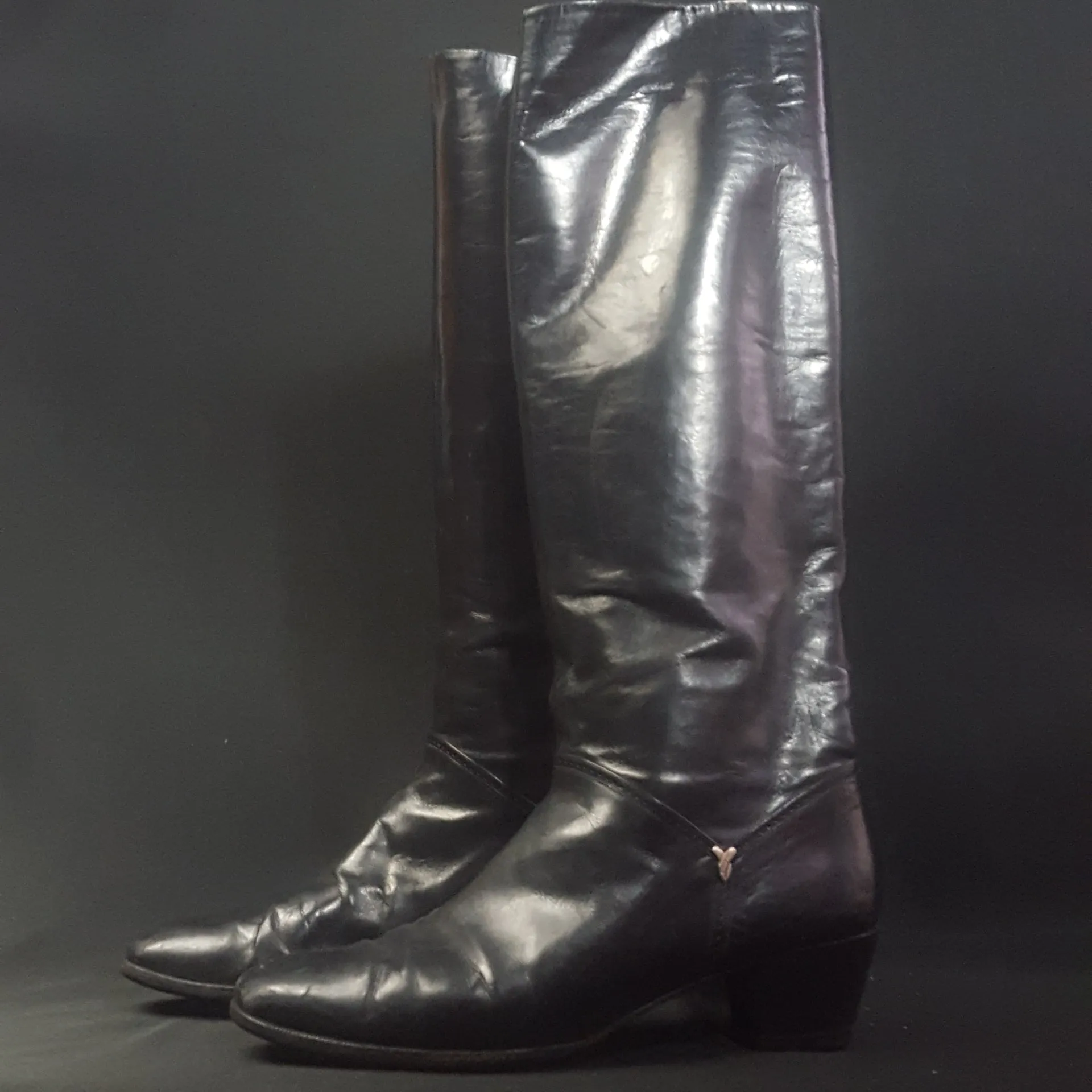 Salvatore Ferragamo Riding Boots 7.5