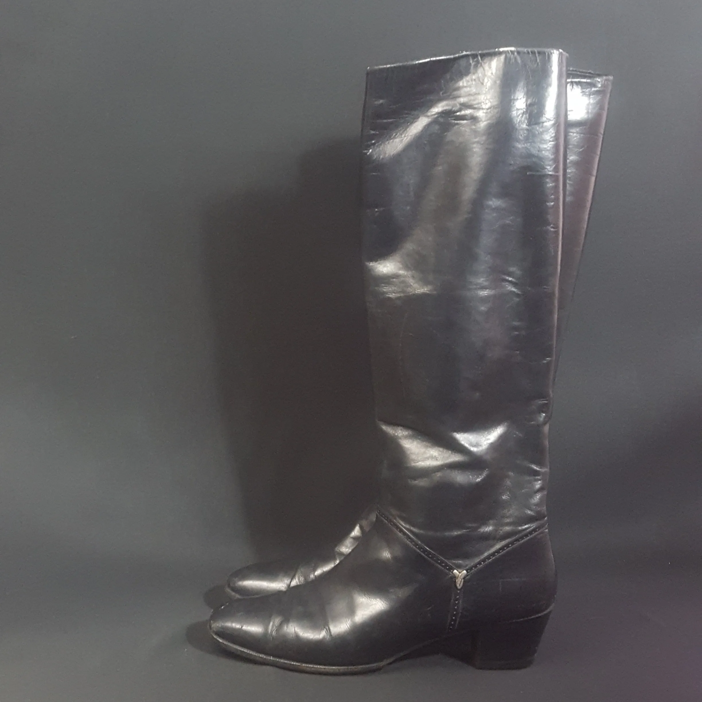 Salvatore Ferragamo Riding Boots 7.5