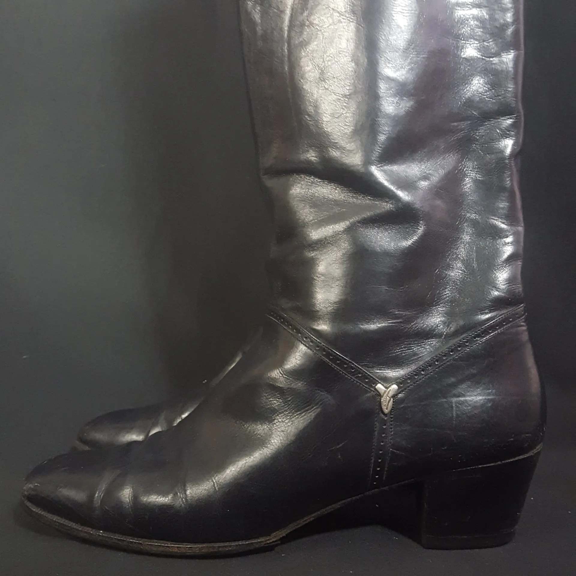 Salvatore Ferragamo Riding Boots 7.5