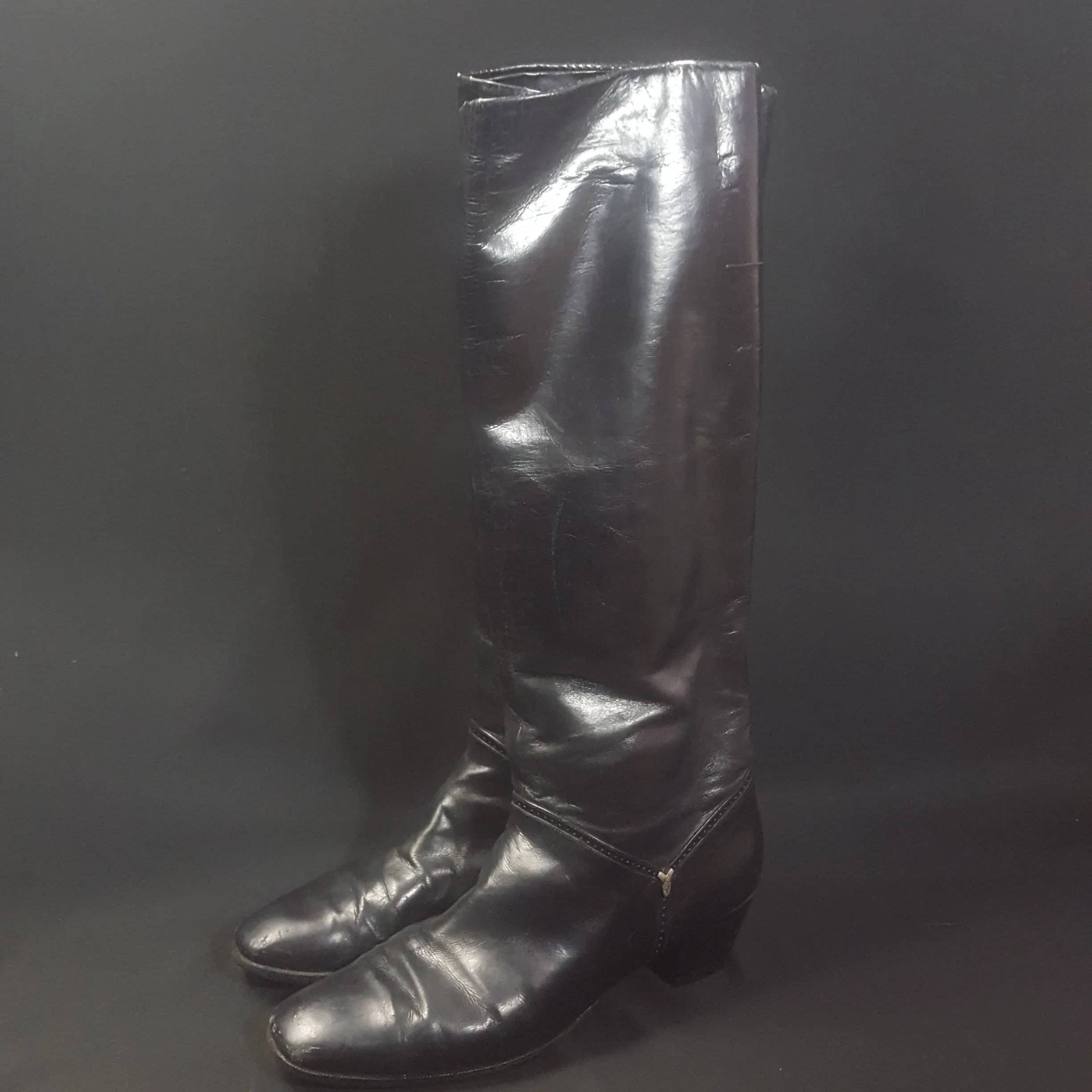 Salvatore Ferragamo Riding Boots 7.5